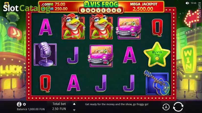 Elvis Frog in Vegas gameplay on the Las Vegas strip